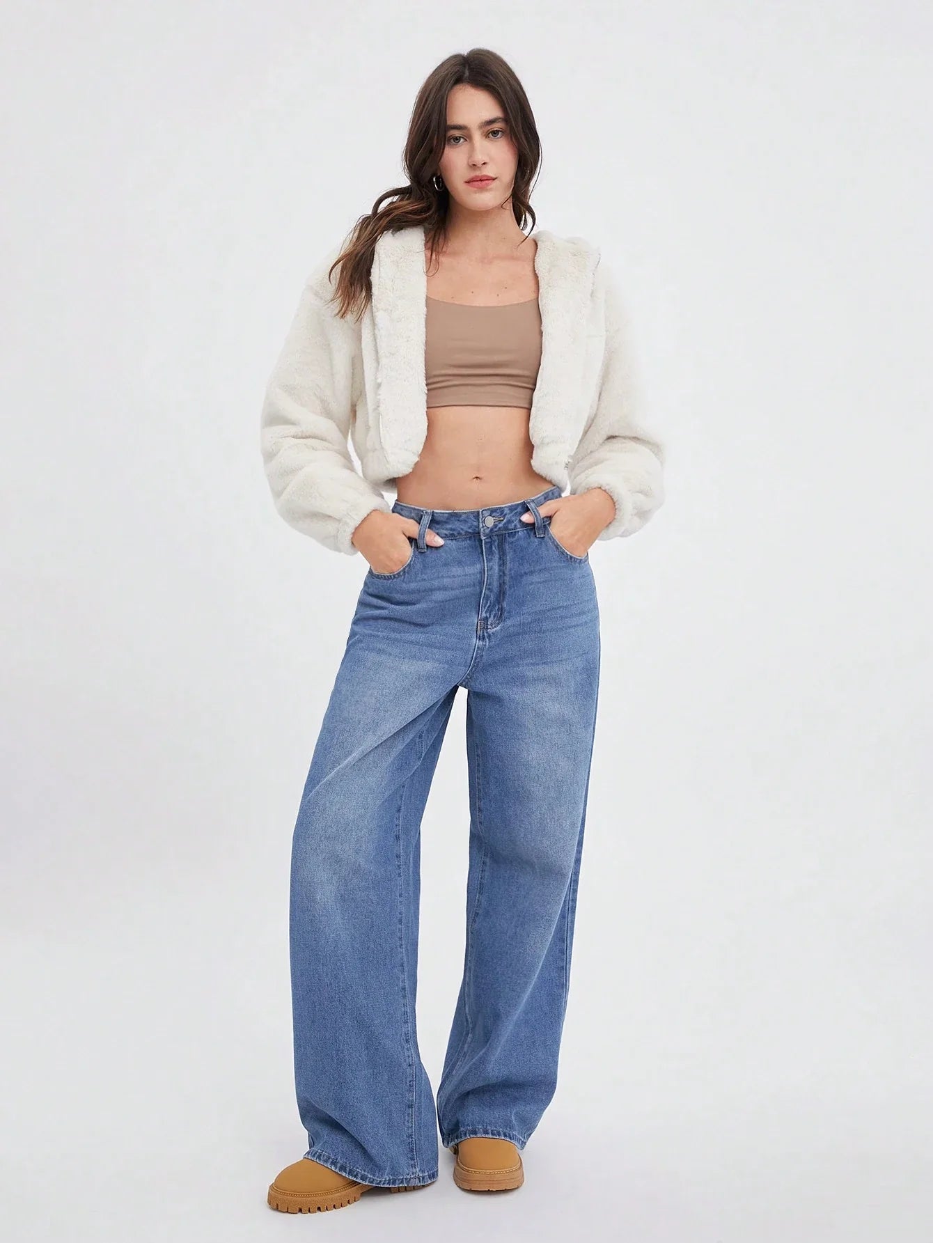 Wit pluche cropped jack