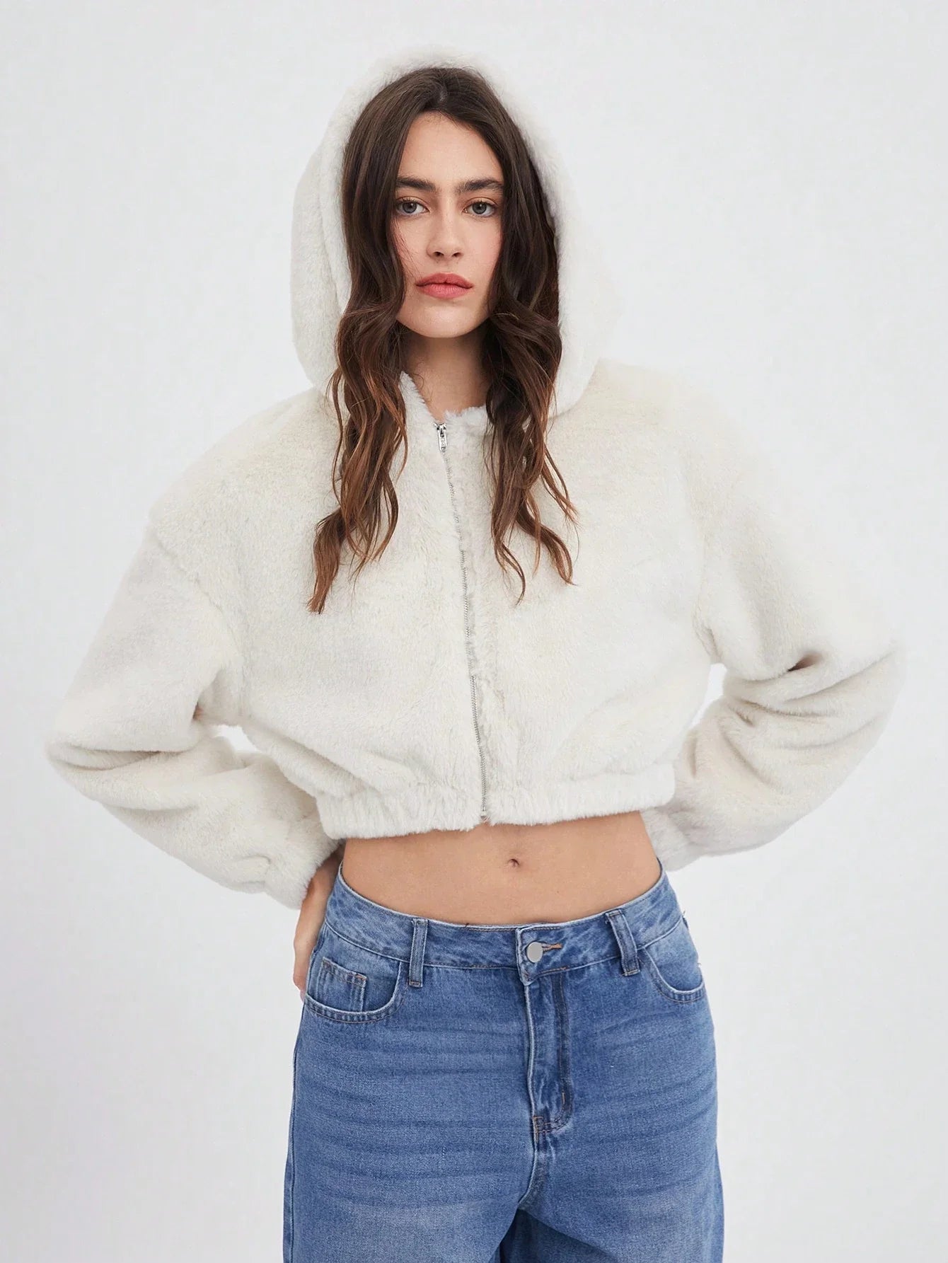 Wit pluche cropped jack