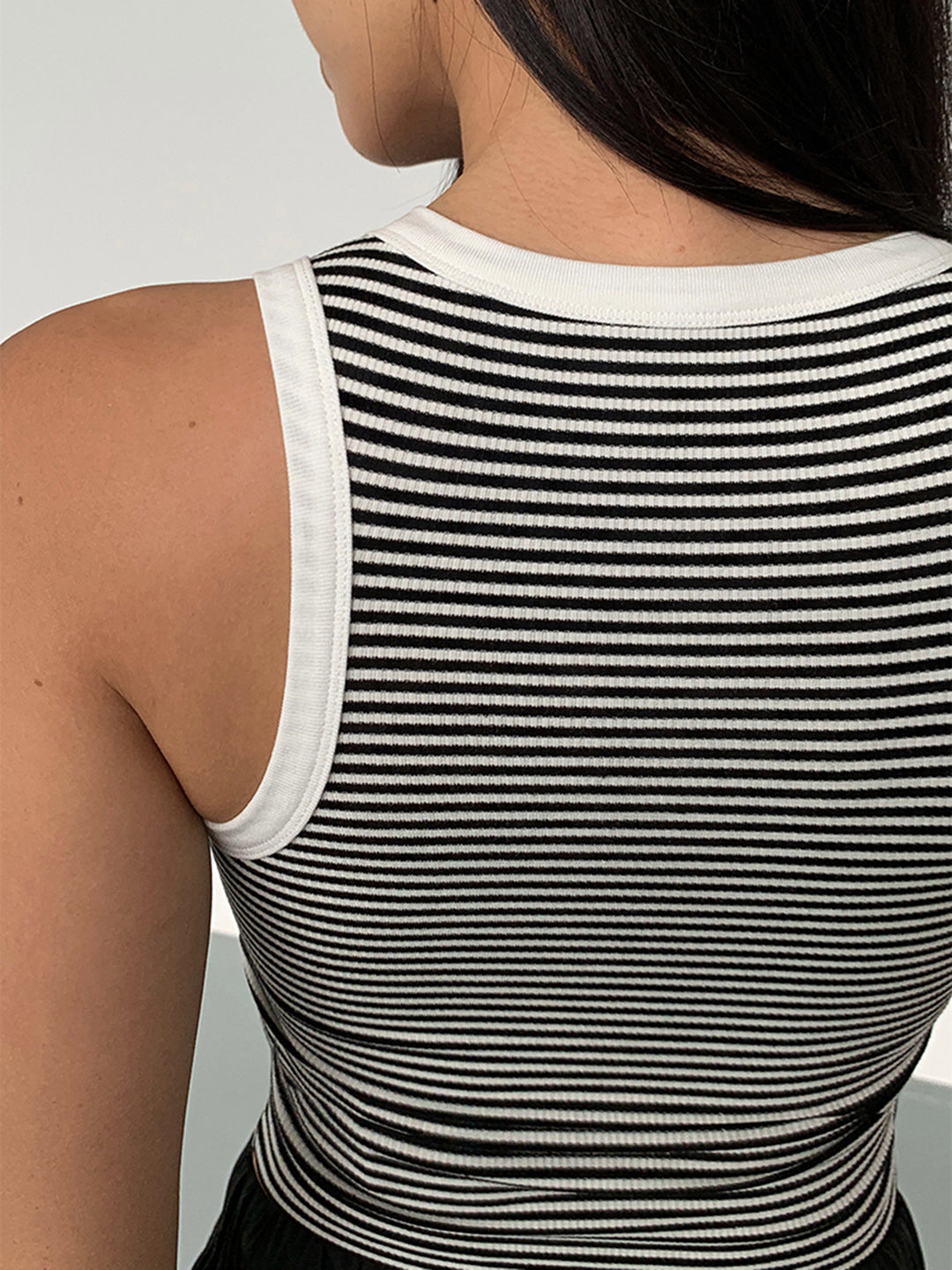 Zwart-wit gestreept cropped tanktopje
