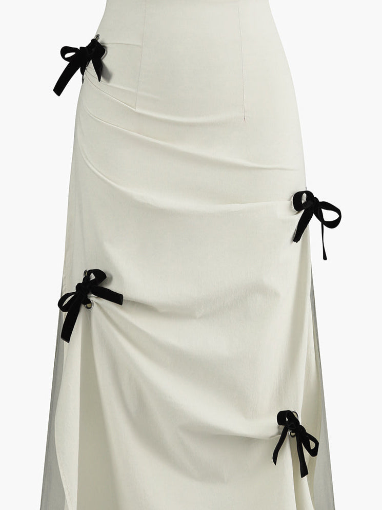 Witte Midi-Rok met Zwarte Strikdetails