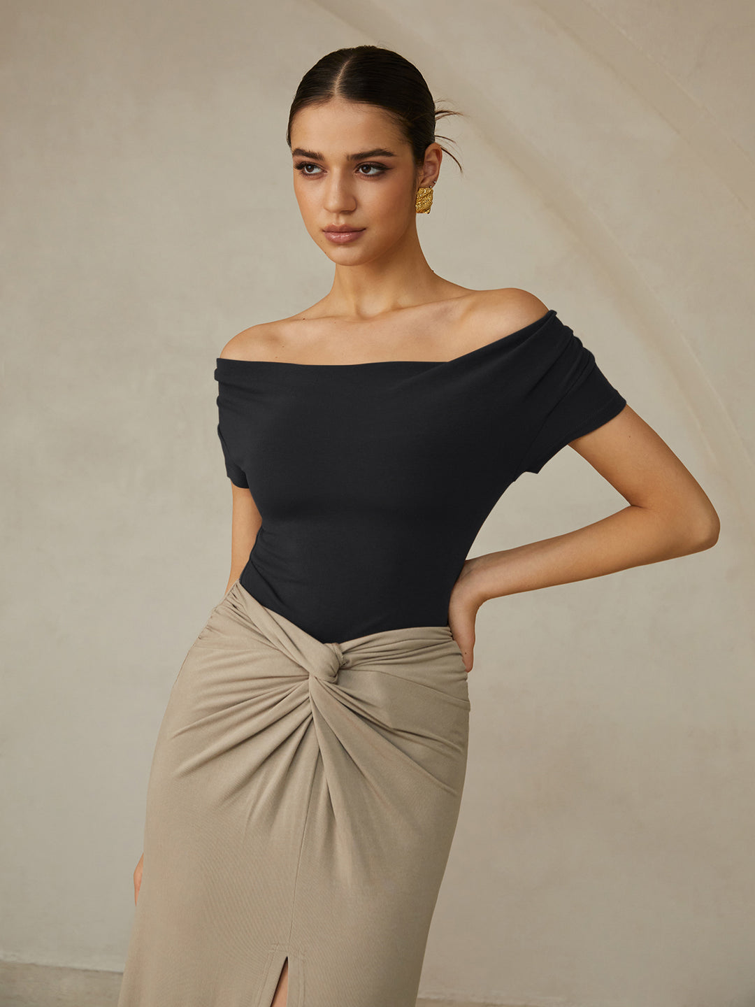 Afgesneden off-shoulder top