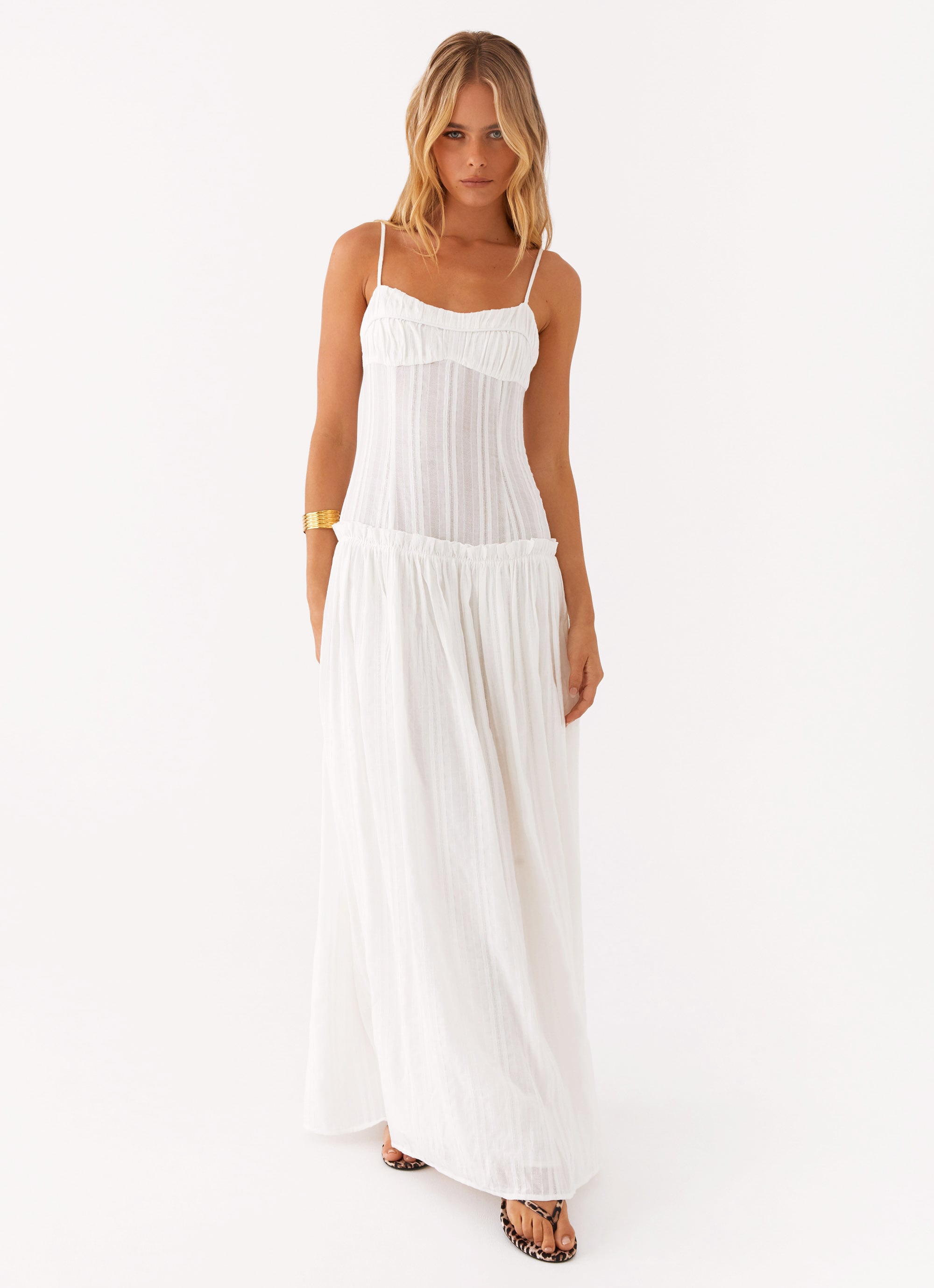 Witte maxi-jurk met smalle bandjes