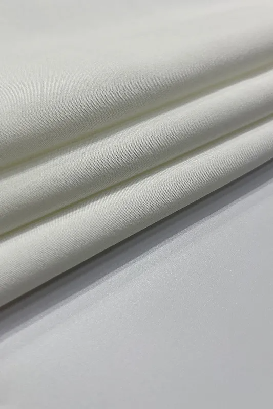Witte mouwloze halternek maxi-jurk