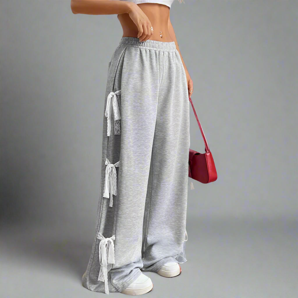 Vida byxor med rosett i spets