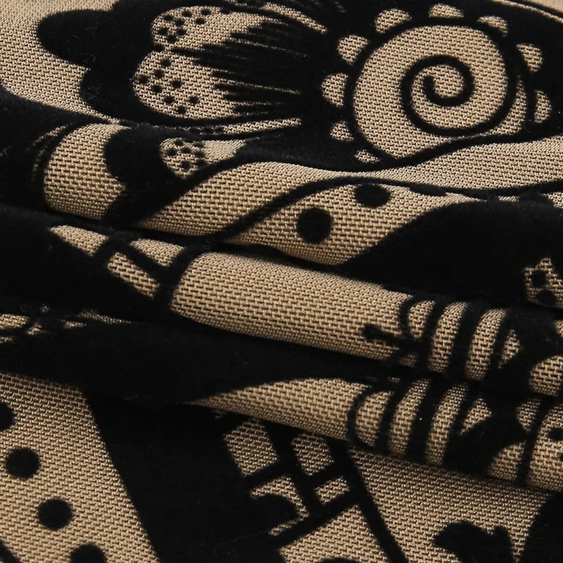 Rygglös bodycon-miniklänning med tryck