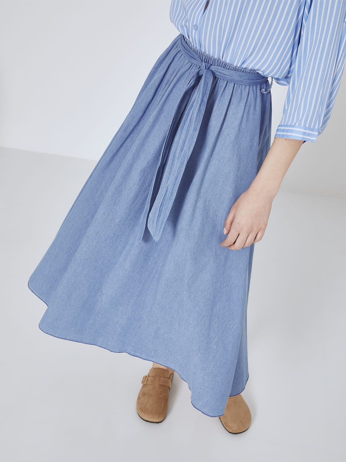 Lichtblauwe Midi-Rok