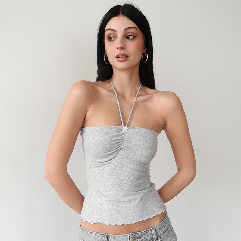 Slim topp med snörningsdetalj