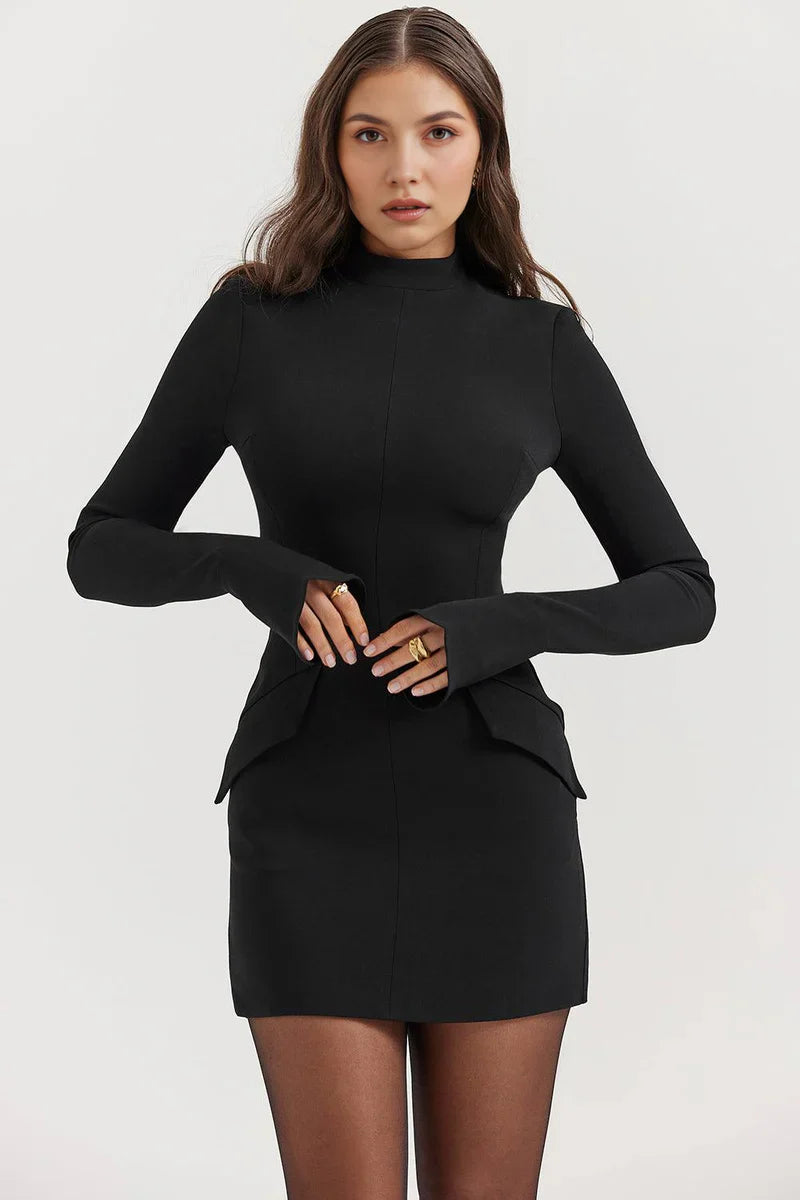 Mini Jurk met Hoge Hals en Lange Mouwen