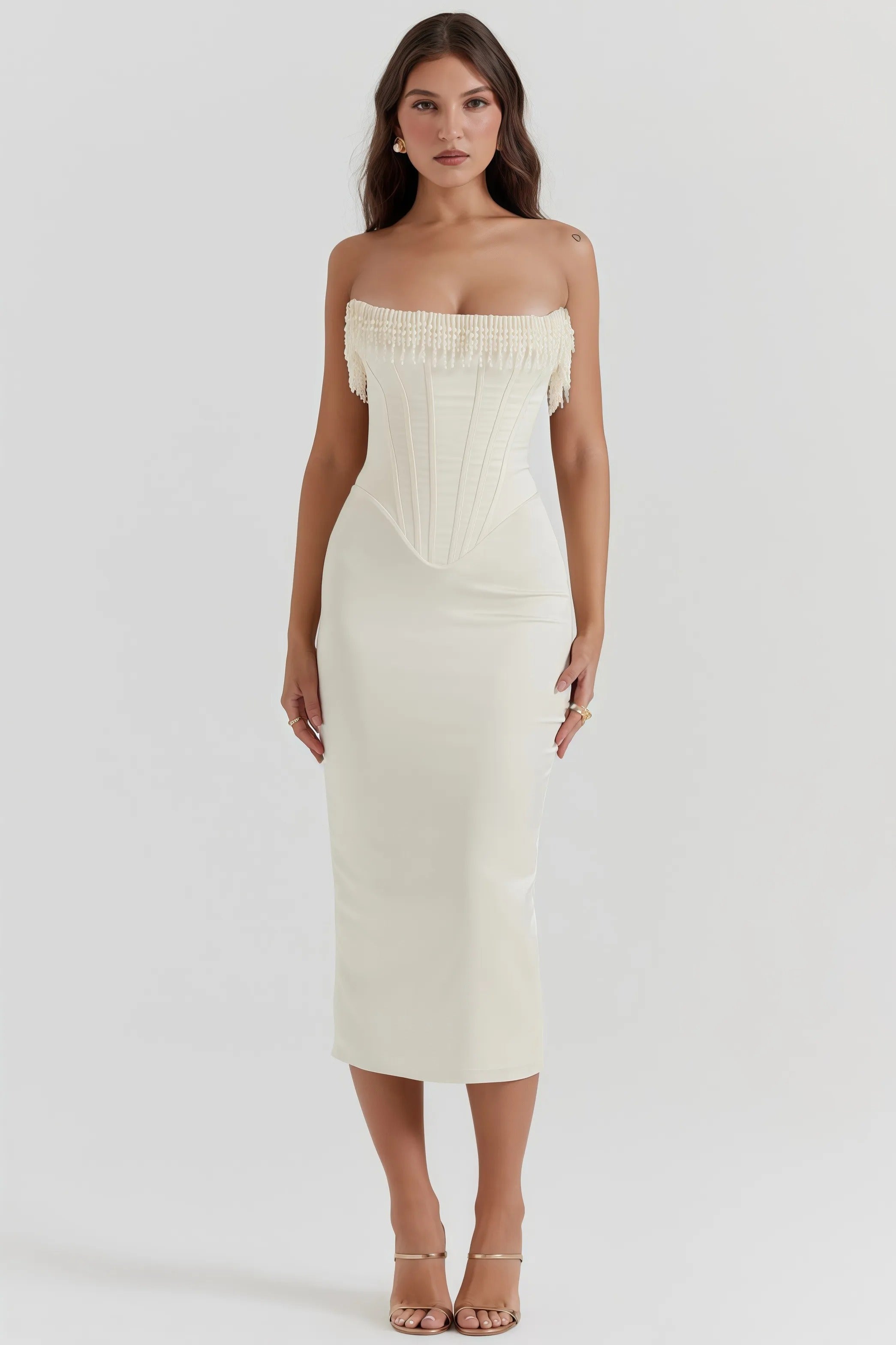 Ivoorkleurige strapless midi-jurk met pareldetails