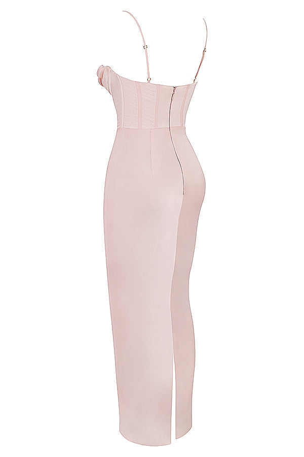 Elegant långklänning i satin