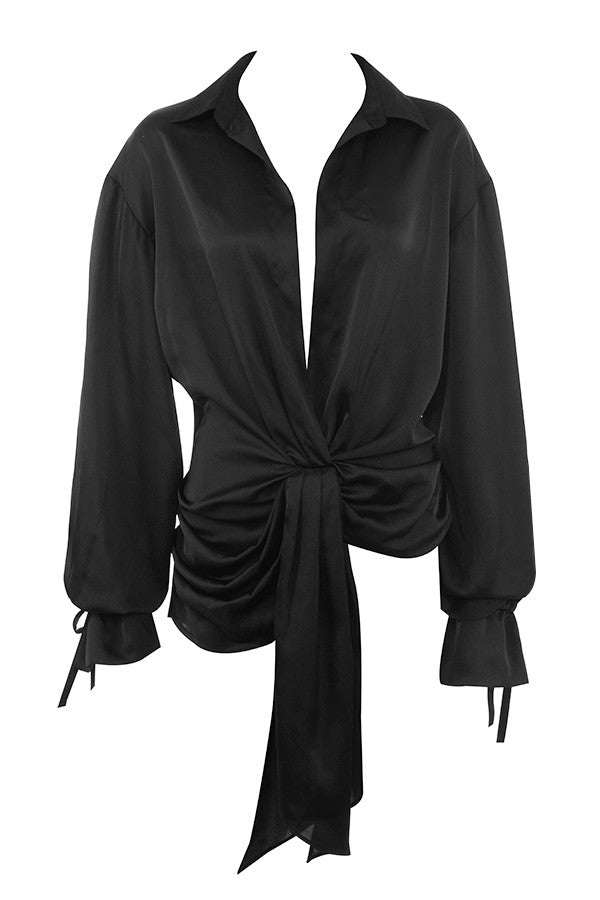 Lös draperad skjorta i svart satin