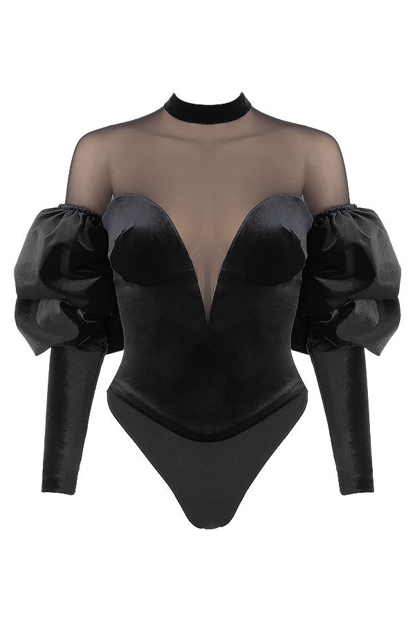 Svart body med elegant v-design