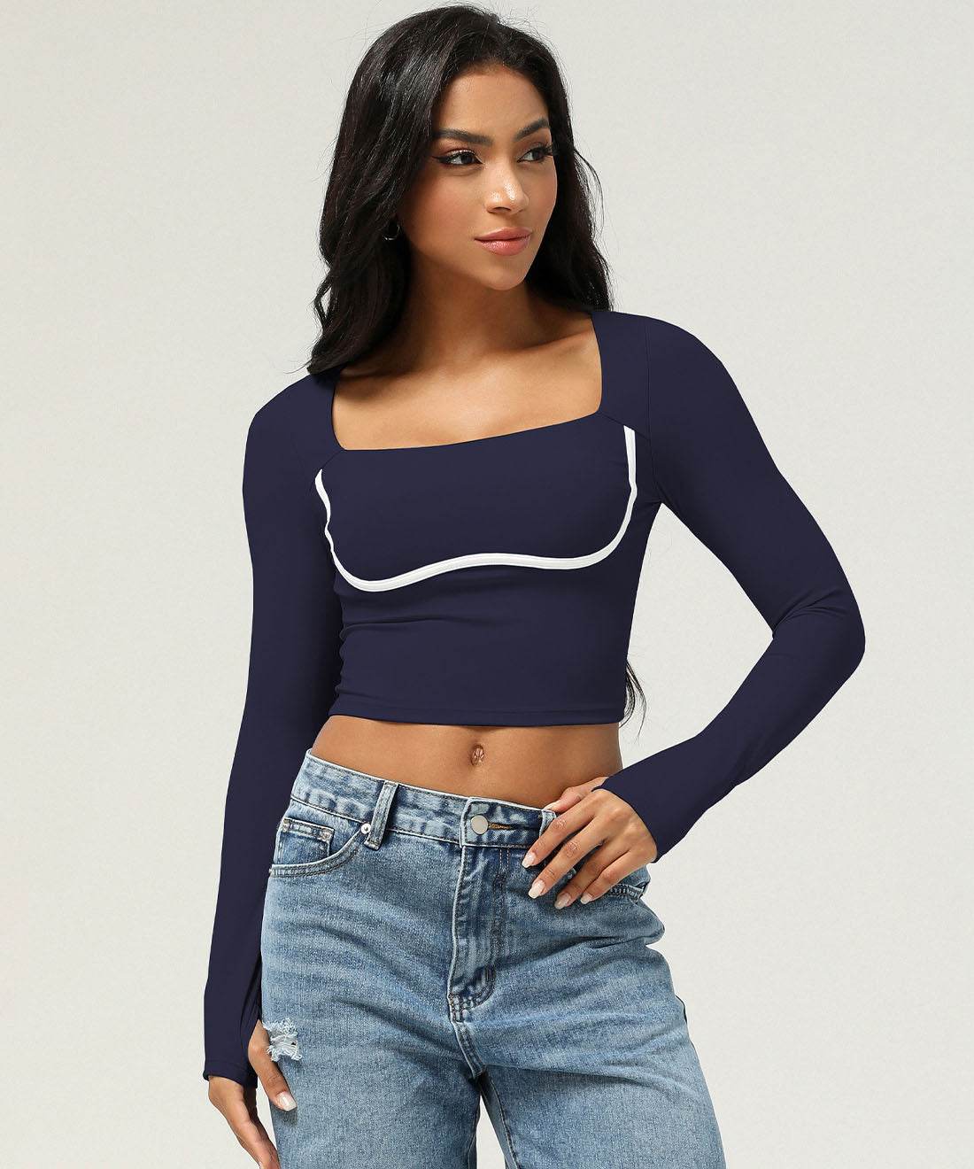 Cropped Top met Lange Mouwen en Contrastdetail