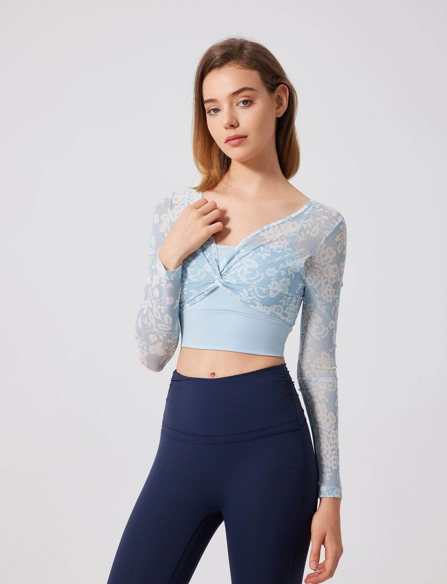 Crop Top met Bloemenpatroon en Mesh Mouwen