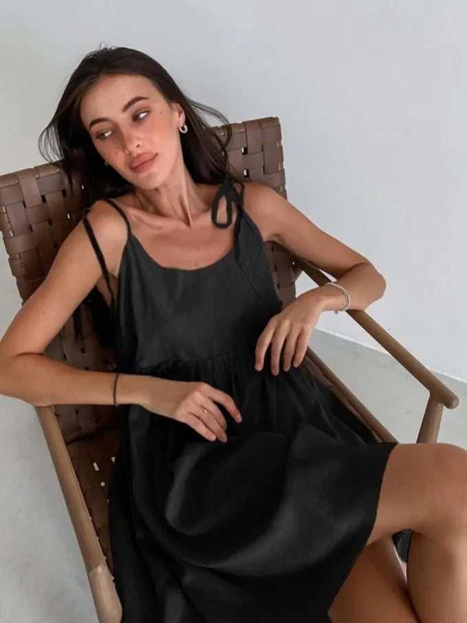 Mouwloze Mini Jurk met Strikbandjes