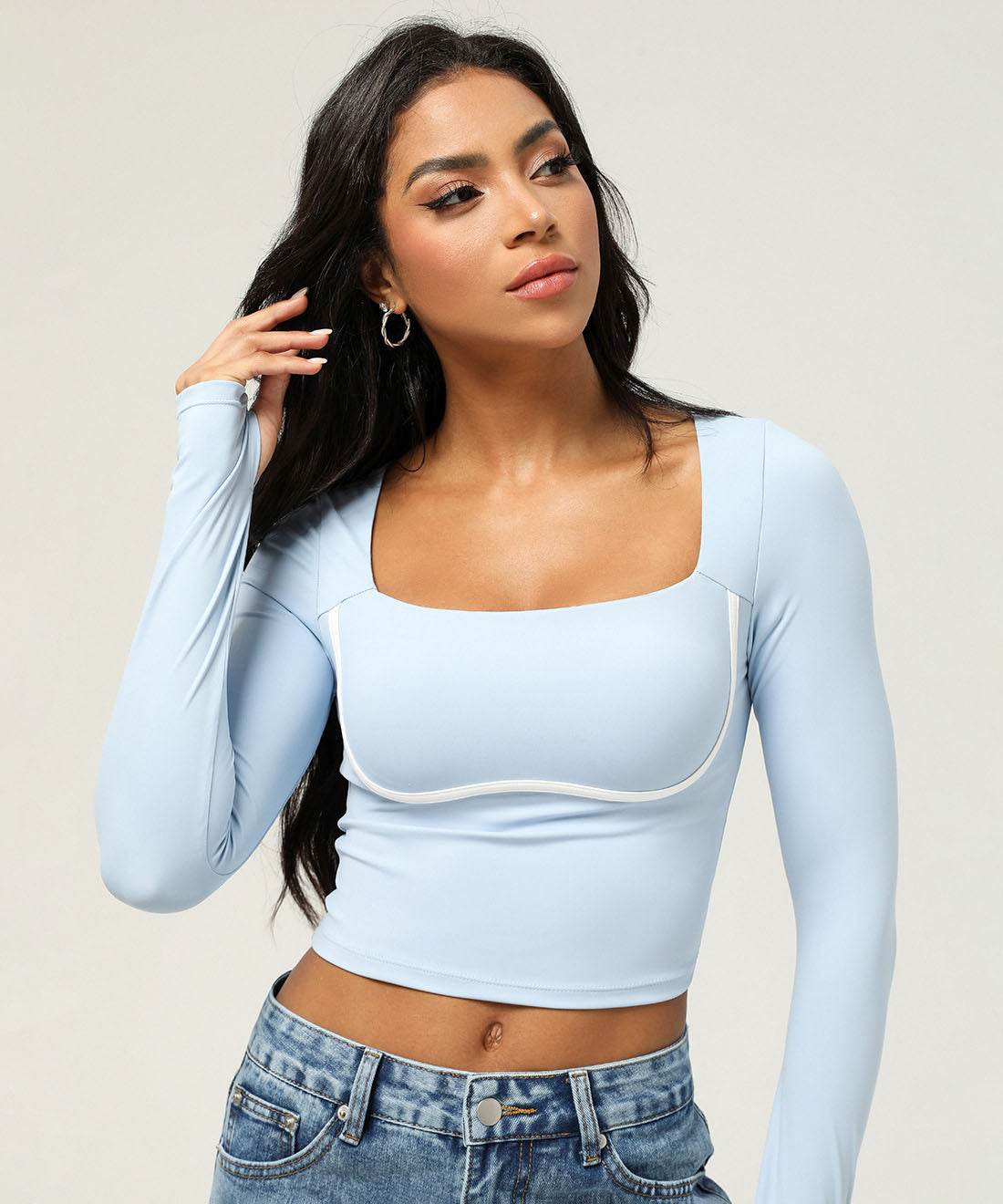 Cropped Top met Lange Mouwen en Contrastdetail