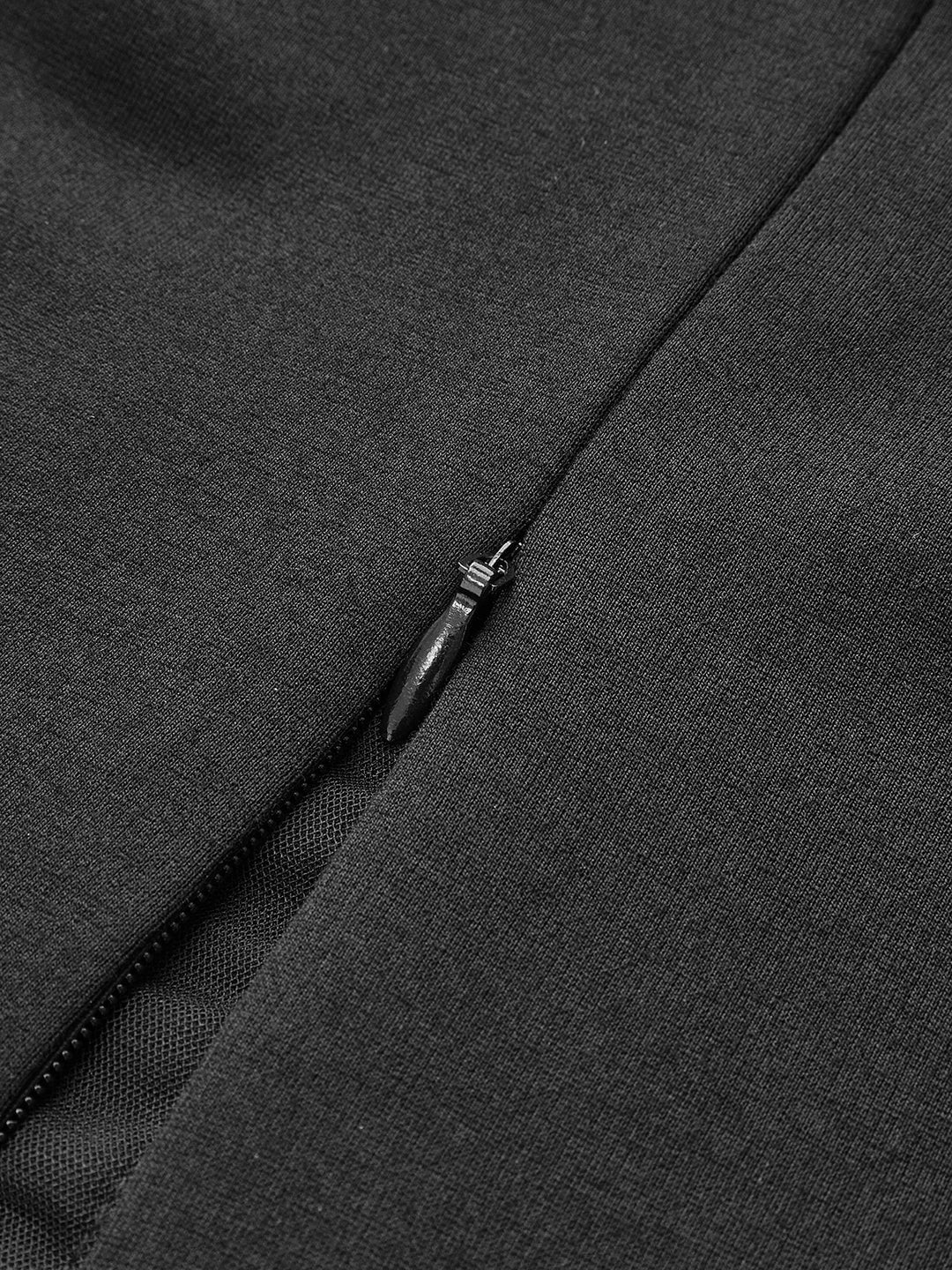 Mesh korset met strikbandjes op de schouders