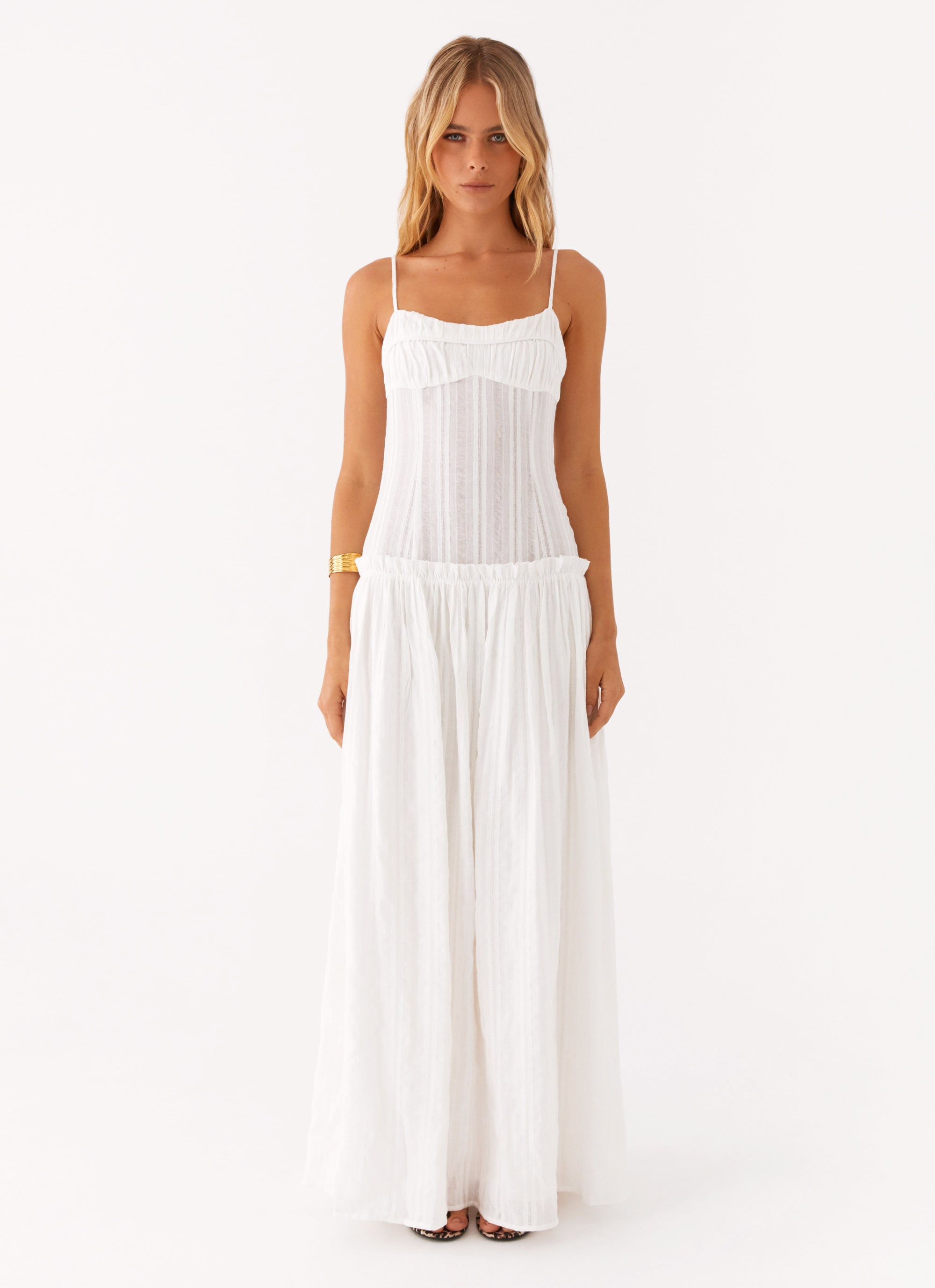 Witte maxi-jurk met smalle bandjes