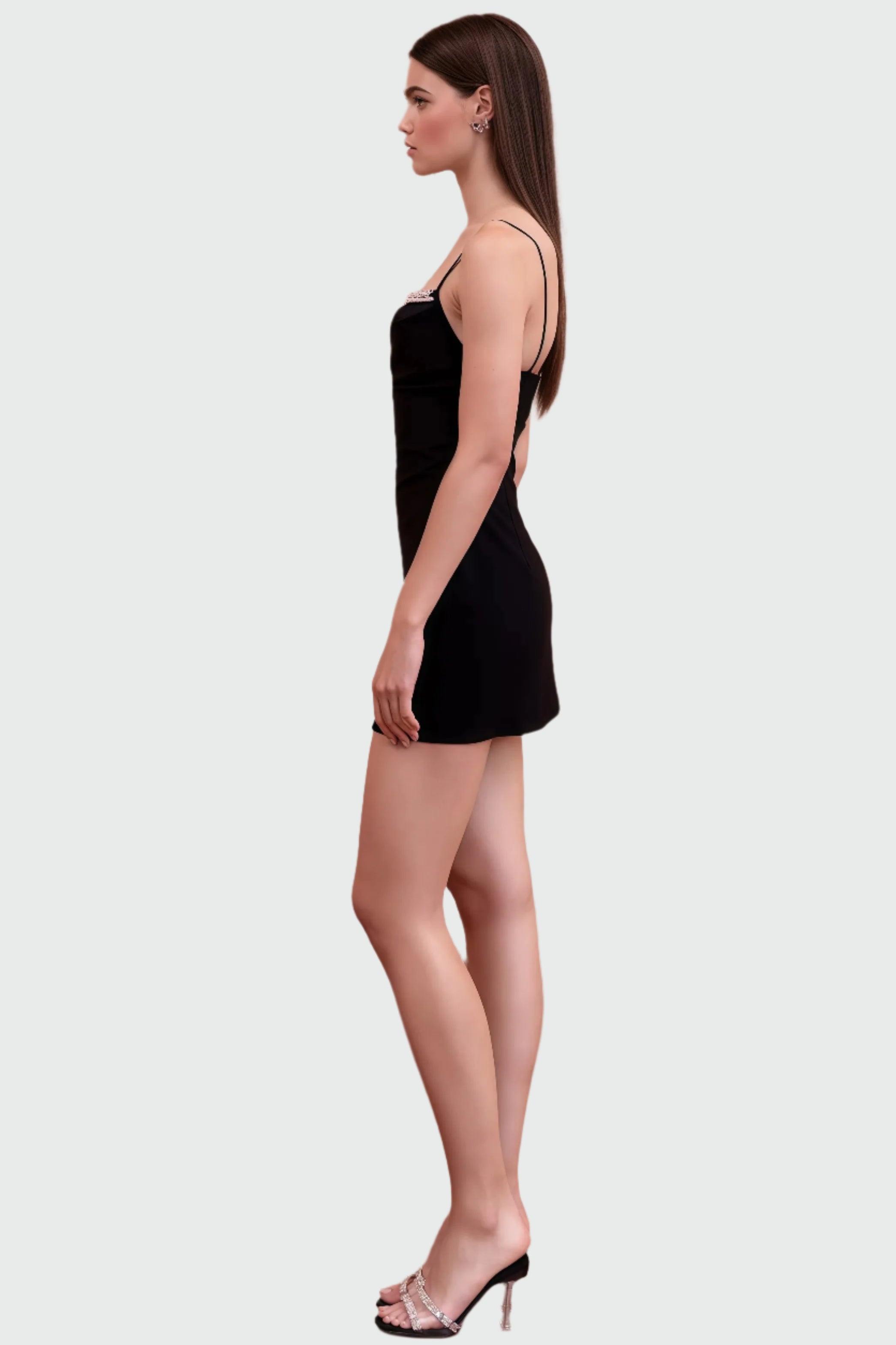 Zwarte mini-jurk met pareldetails