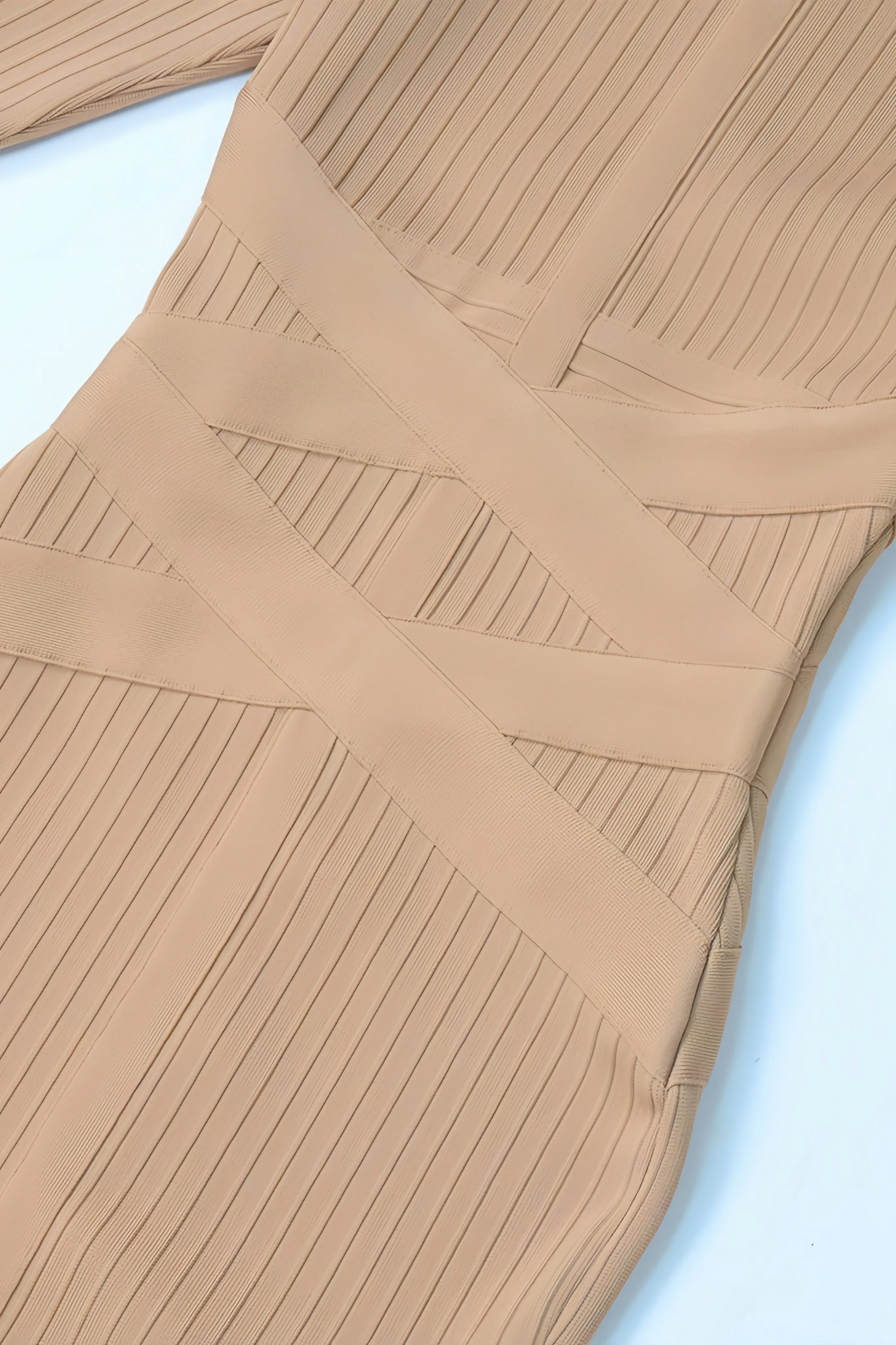 Figuurnauwende geribbelde midi-jurk met wikkeldetail