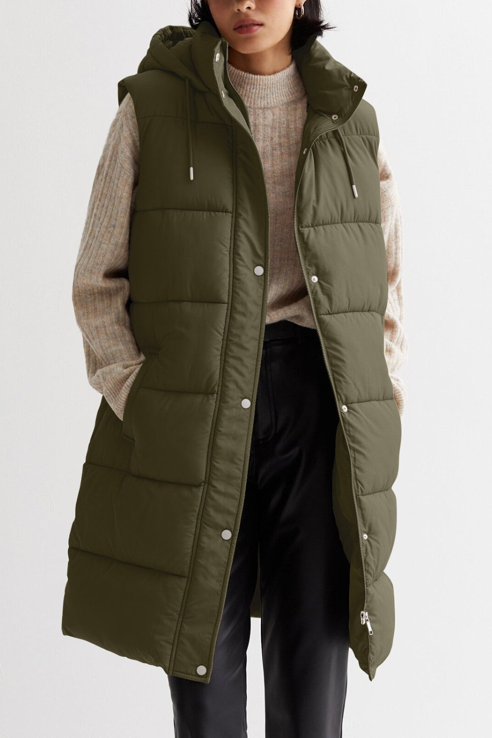SERENITY MIDILANGE BODYWARMER MET CAPUCHON