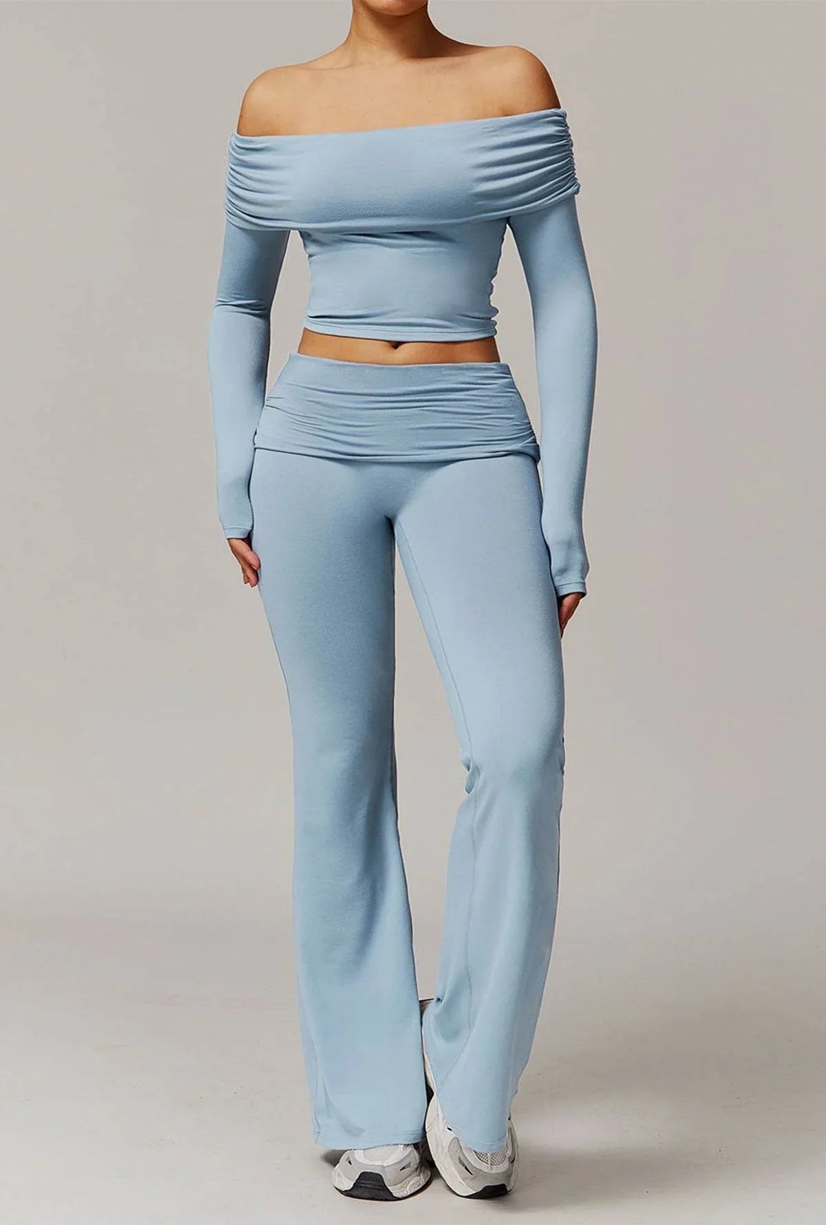 Off-Shoulder Set met Flared Broek