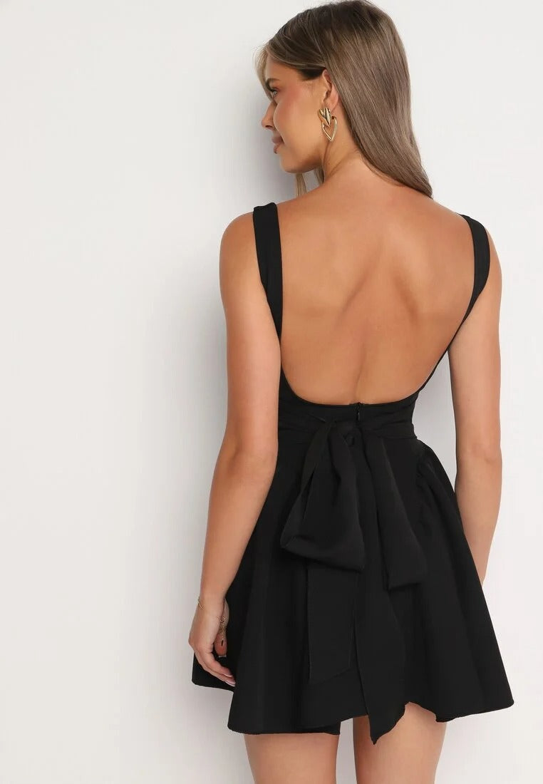 Mouwloze Mini Jurk met Vierkante Hals