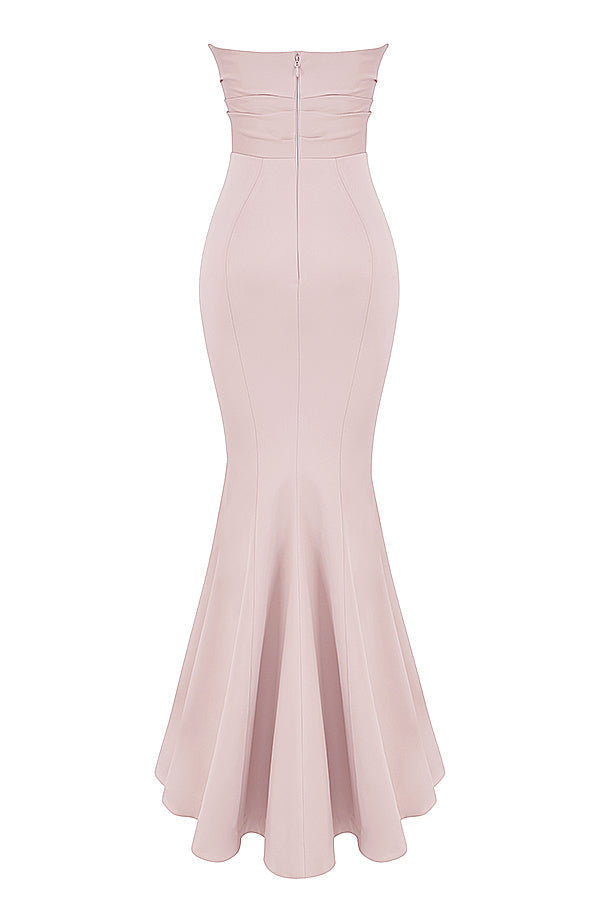 Strapless lange avondjurk met gedrapeerd lijfje