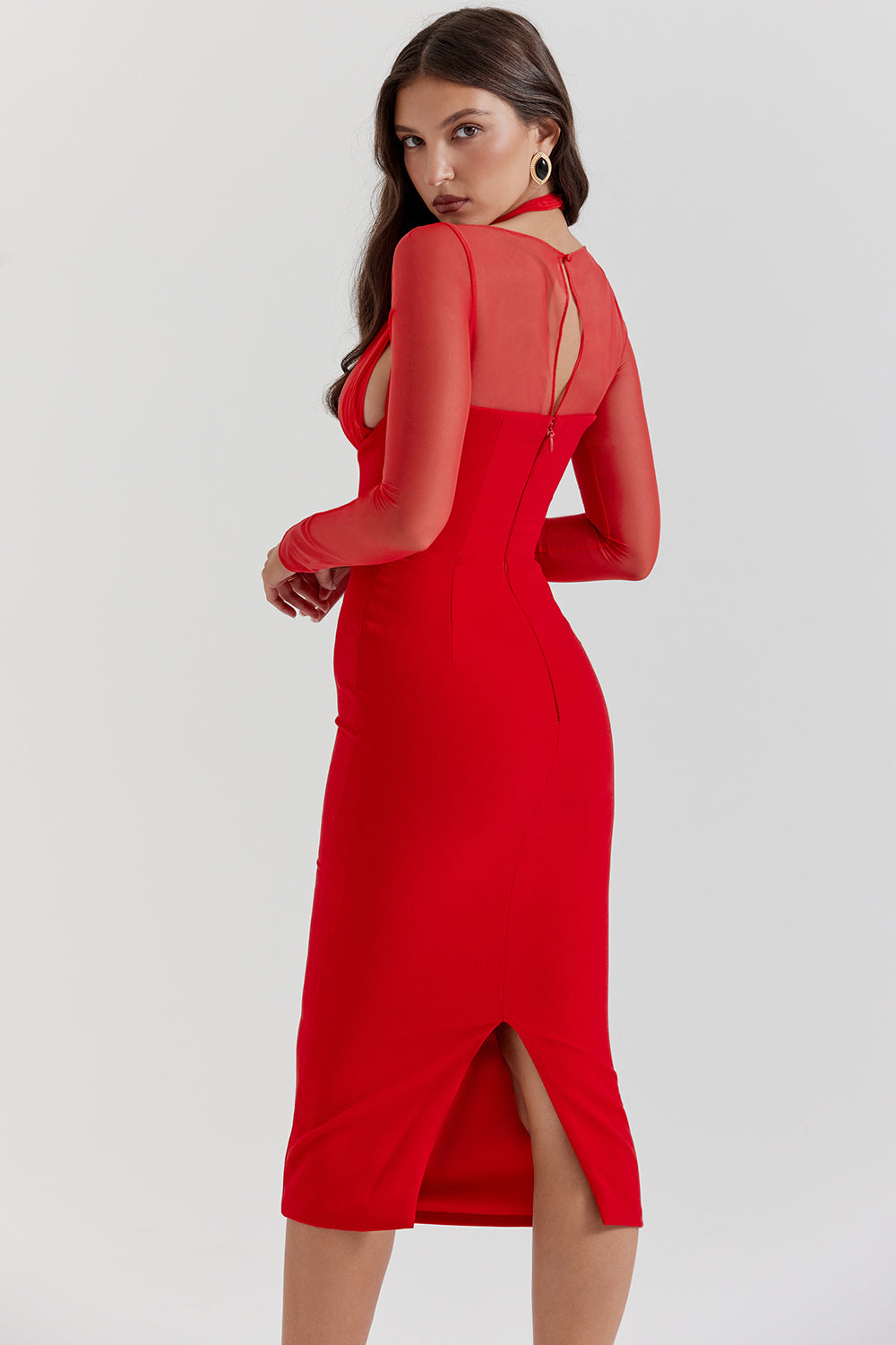 Long dress with transparent sleeves